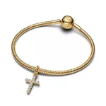Pandora  - Kereszt függő charm