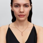 Pandora  - Rózsaszín hernyó charm