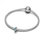 Pandora  - Jégkék kő spacer charm