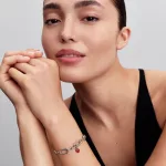 Pandora  - Vörös csakra szív mini függő charm