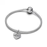 Pandora  - Gravírozható szerető szív függő charm - 793604C01