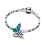 Pandora  - Nagy méretű pillangó charm - 793747C01