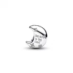 Pandora  - Sarlóhold charm